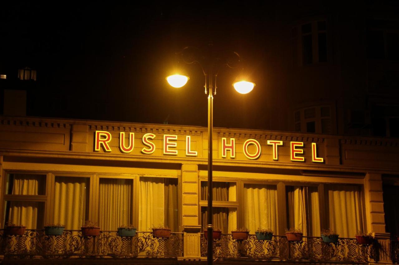 Rusel Hotel Baku Bagian luar foto