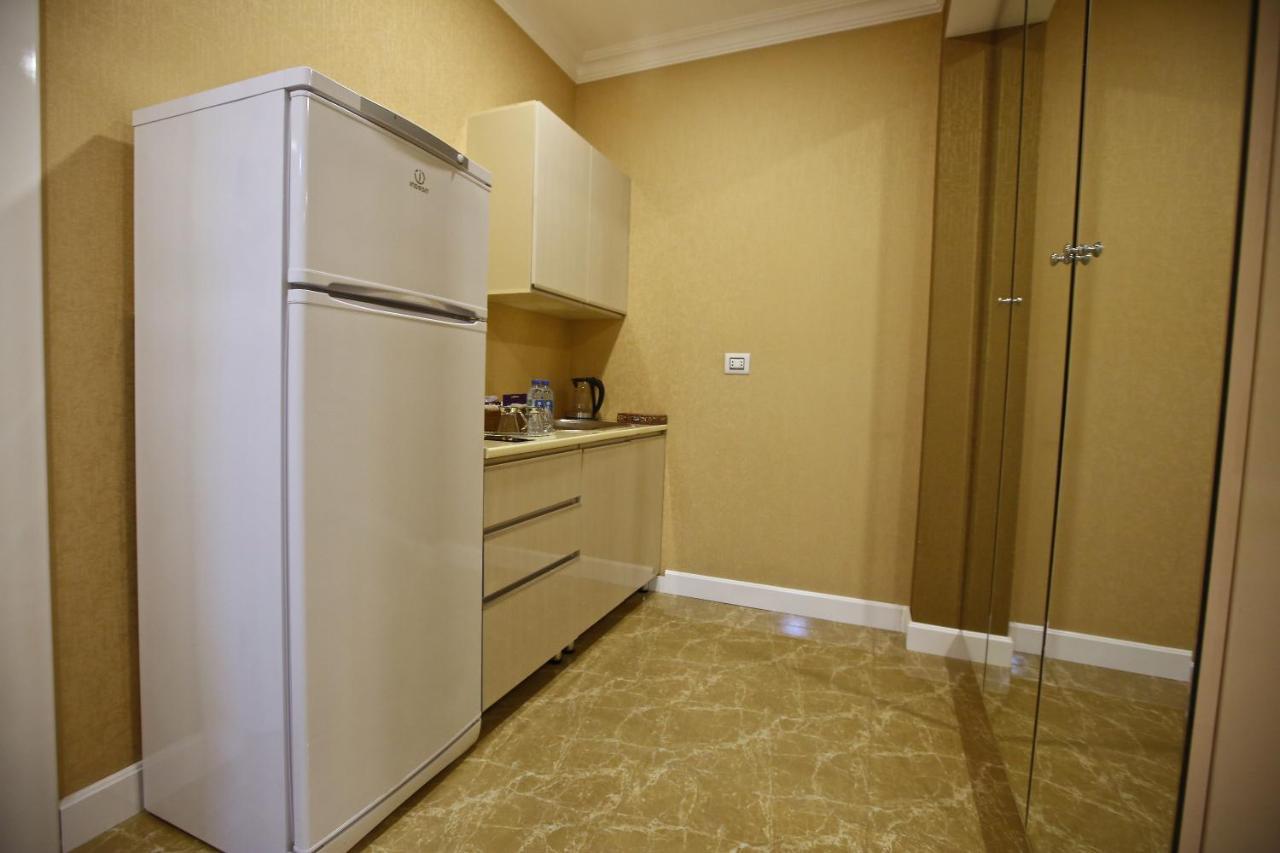 Rusel Hotel Baku Bagian luar foto