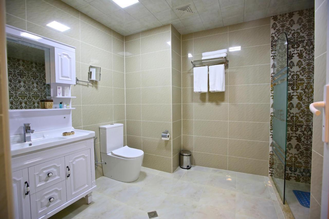 Rusel Hotel Baku Bagian luar foto